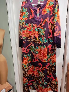 Natori Purple Maxi Tunic with Red, Teal & Gold Floral Motif